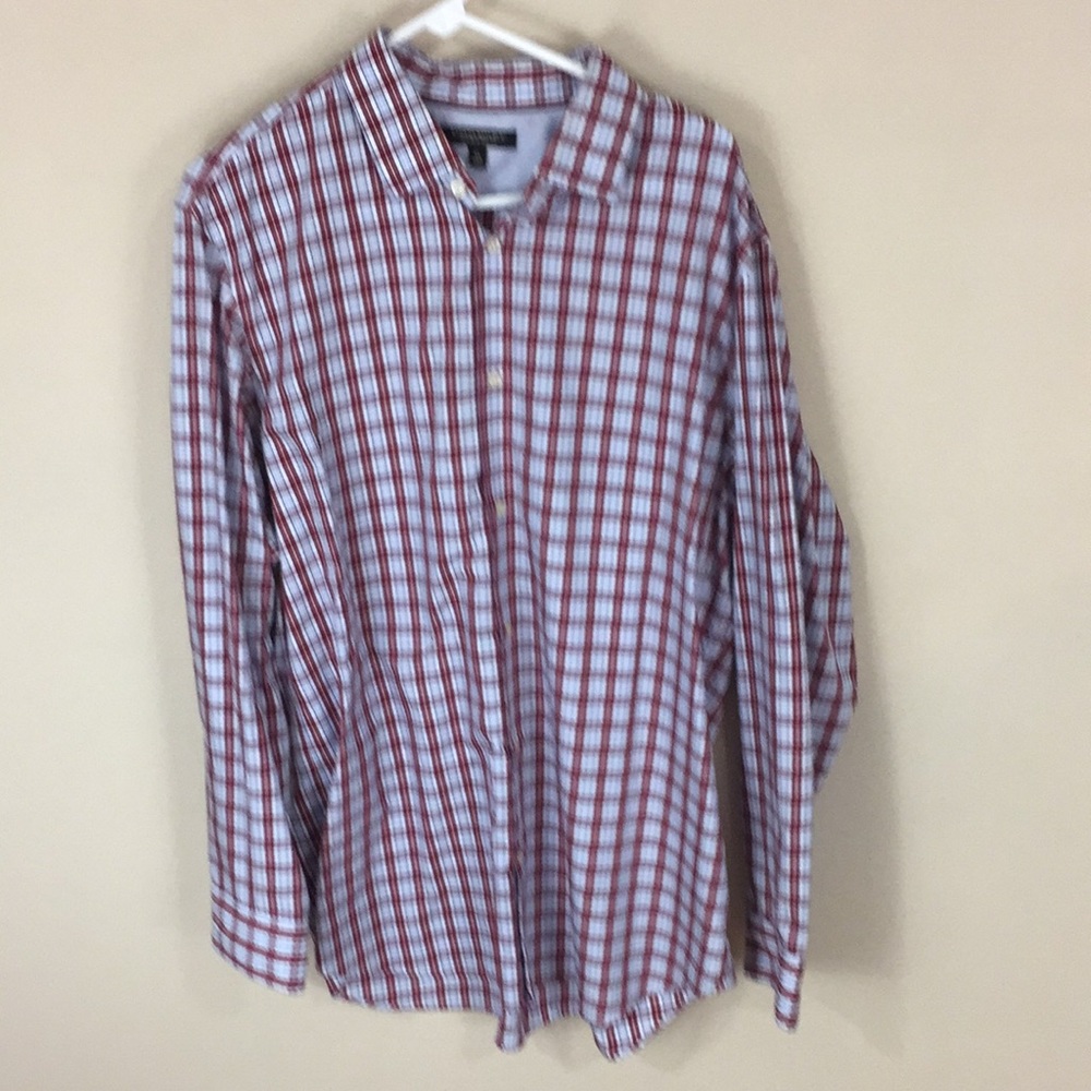Banana Republic Maroon and Blue Plaid Non-Iron Slim Fit Button Up Shirt …